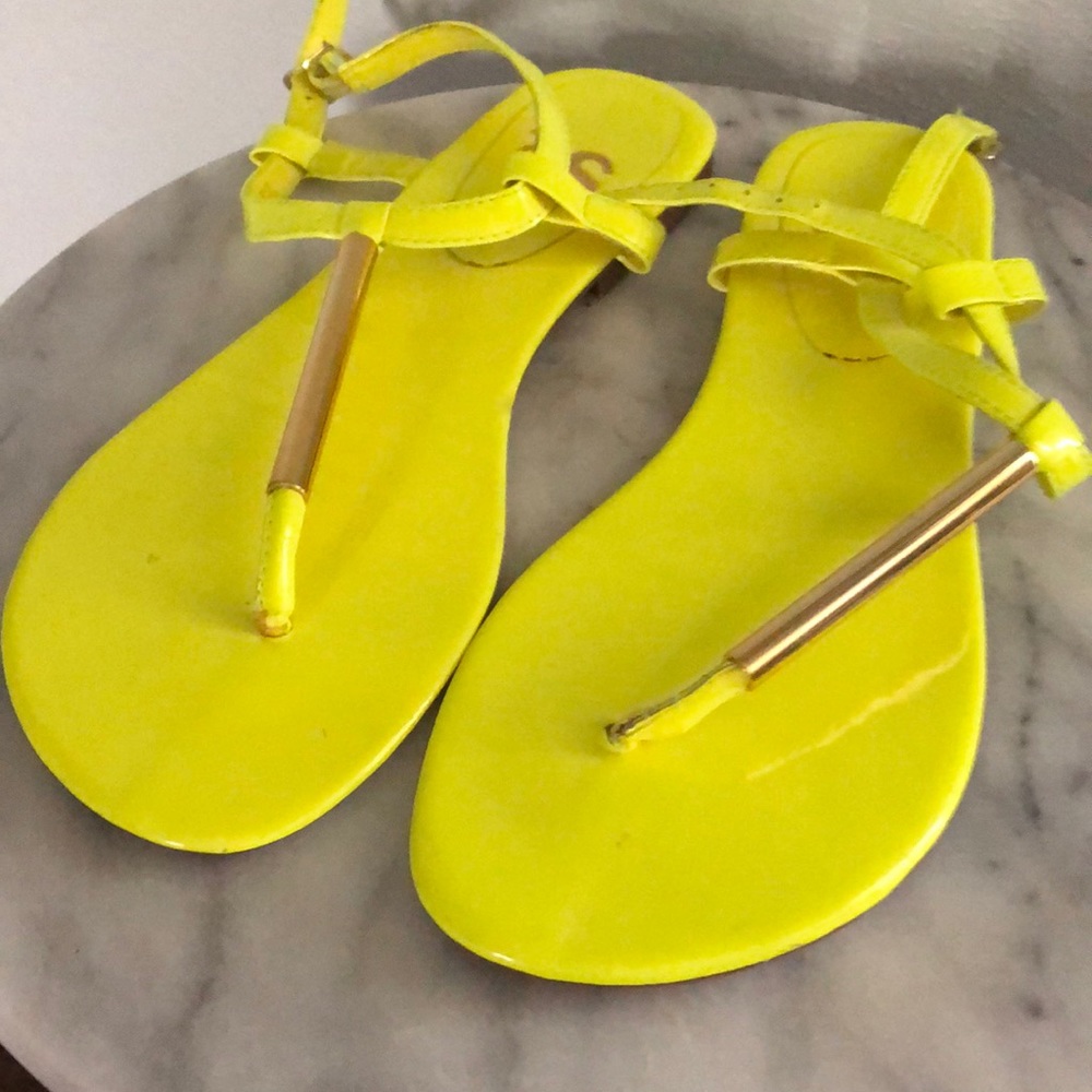 Bright 🥰🥰 Sandals